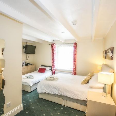The Brown Horse Hotel Wolsingham Dış mekan fotoğraf