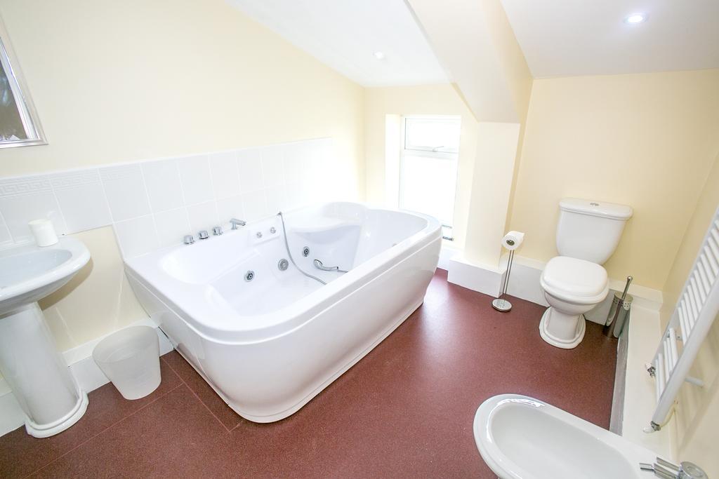The Brown Horse Hotel Wolsingham Oda fotoğraf